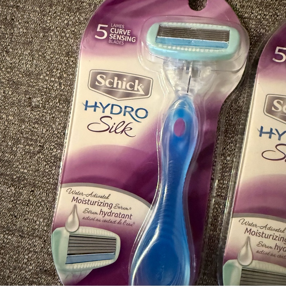 SCHICK Hydro Silk Razor x3 - Picture 2 of 4